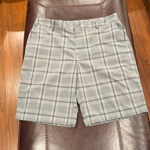 Men’s under armor flat front shorts size 36